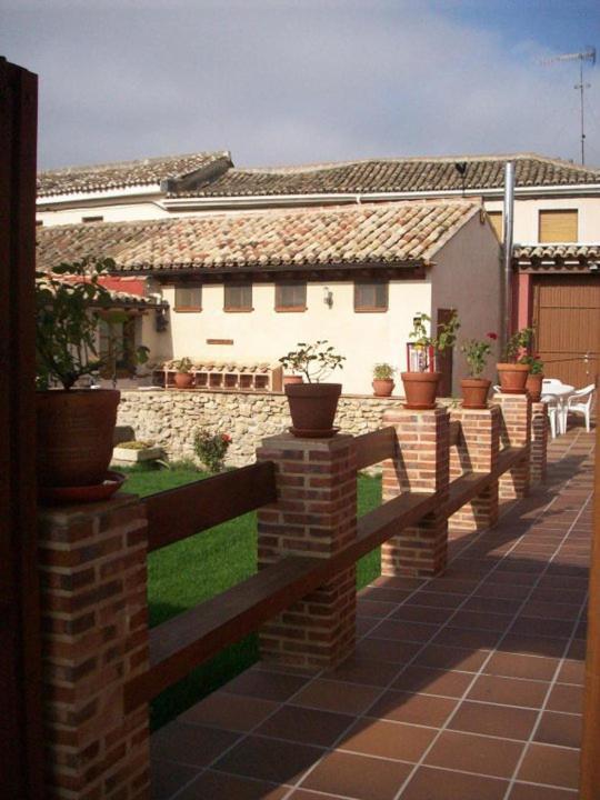 Frómista Albergue Estrella Del Camino מראה חיצוני תמונה
