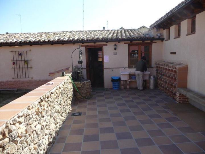 Frómista Albergue Estrella Del Camino מראה חיצוני תמונה